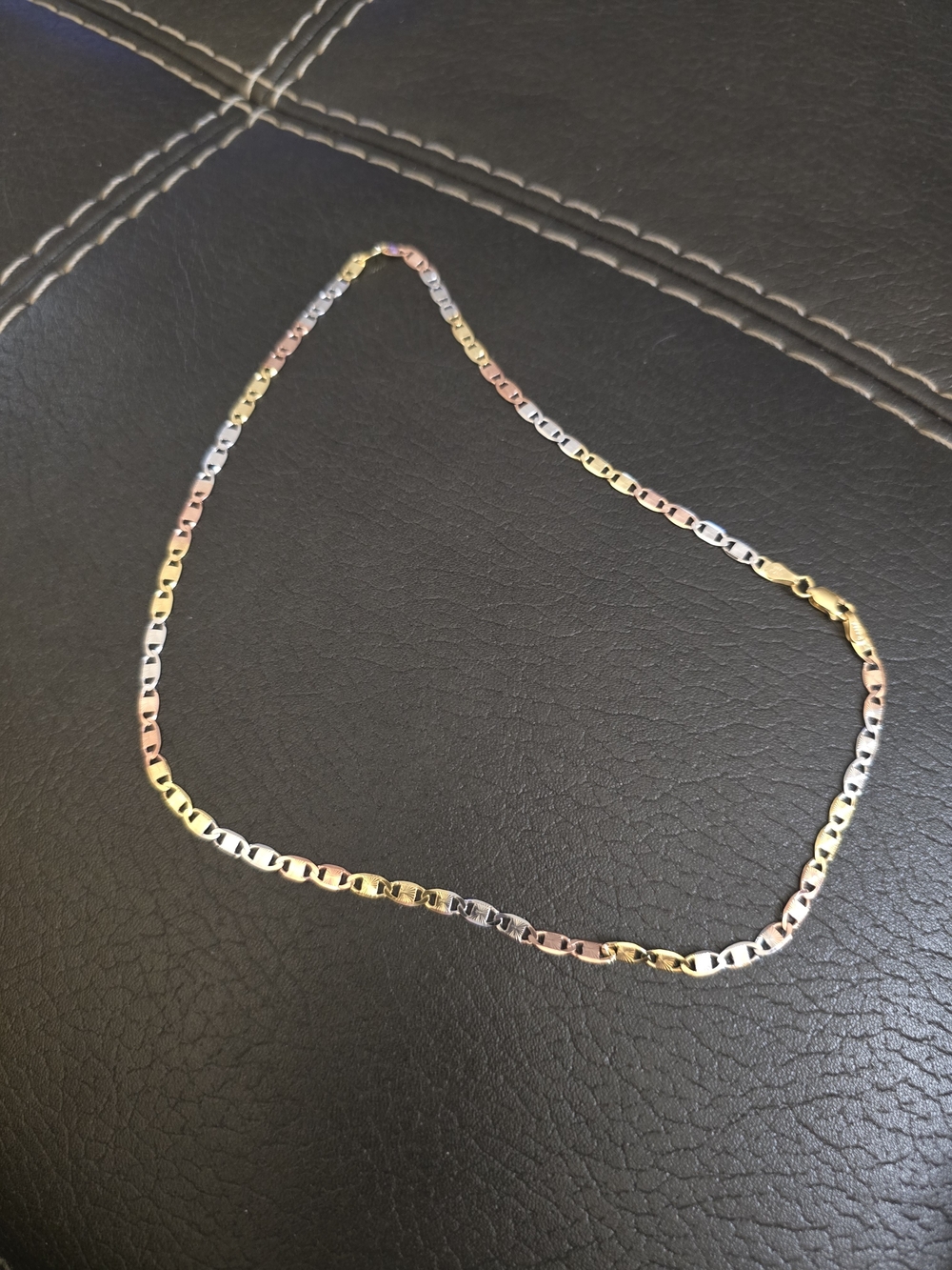 NWT - Unisex - An Italian Tri-Color 14k Gold Diamond Cut Valentino 16" 4mm Chain